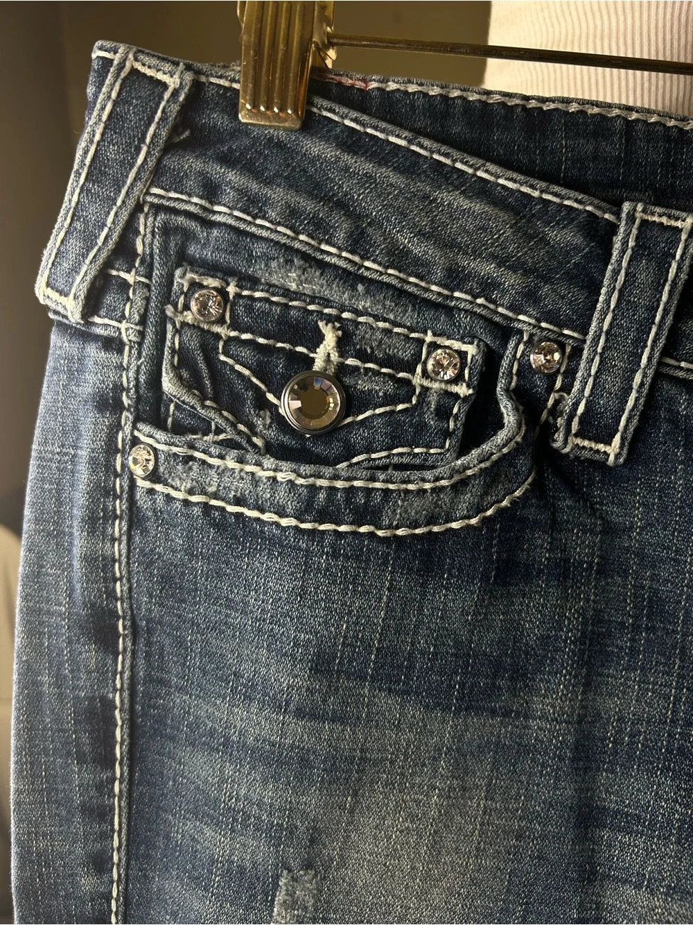 Joey Low Rise crystal Super T Flap Flare Jean twist Size 30 stitching Y2K USA